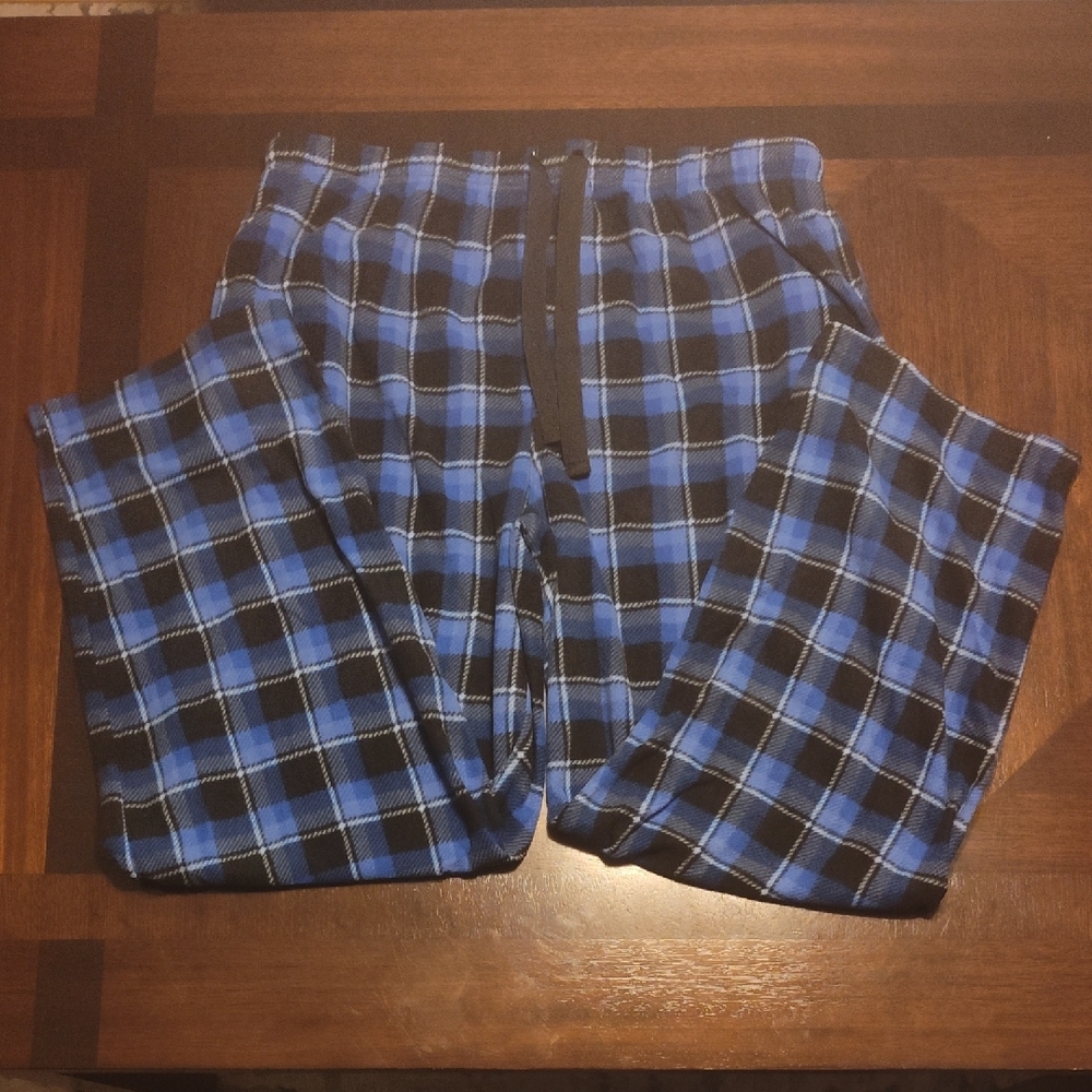 Izod Blue and Black Plaid Lounge Pants